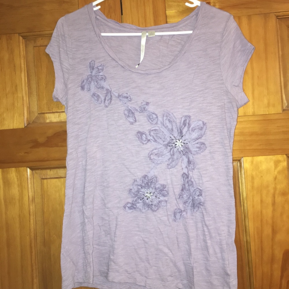 Lilac Textured Flower T-shirt